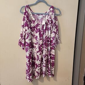 Beautiful avenue top 26-28 NWT
